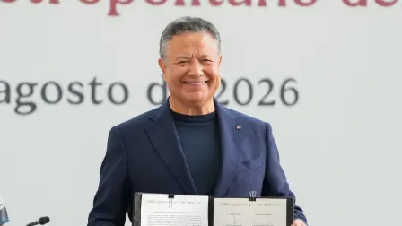Julio Menchaca Salazar