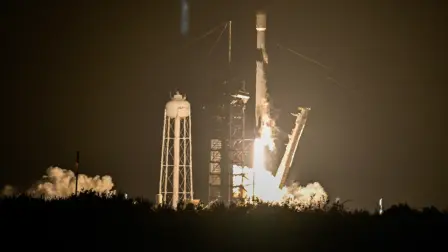 El objeto, del tamaño de ‌un autobús escolar, es la segunda etapa de un cohete Falcon 9 de SpaceX que había lanzado ⁠un módulo de aterrizaje lunar de Firefly Aerospace hacia ⁠la Luna en enero de 2025.