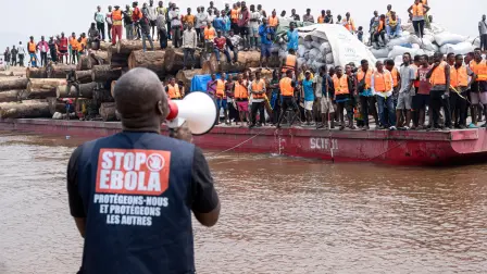 Congo intercepta una embarcación de pasajeros cerca de Kinshasa que transportaba un presunto caso de ébola.