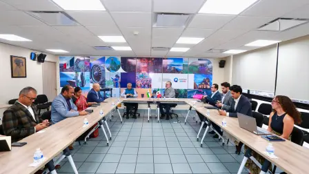 Una delegación de empresarios y diplomáticos de la India se reunieron con autoridades de Querétaro.