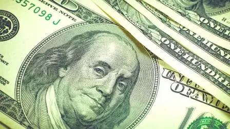 Los operadores se mantienen atentos a las noticias sobre la guerra en Oriente Medio. El dólar se fortalece con la falta de avances hacia un acuerdo de paz.

Para más información del tema, visita: 
https://www.eleconomista.com.mx/mercados/precio-dolar-hoy-10-agosto-2026-cuanto-cotiza-20260810-827462.html

¡Síguenos en nuestras redes sociales para mantenerte informado! 

Twitter: https://twitter.com/eleconomista 
Facebook: https://www.facebook.com/ElEconomista.mx 
Instagram: https://www.instagram.com/eleconomistamx 
LinkedIn: https://www.linkedin.com/company/el-economista/ 

#ElEconomista #EETV #Mercados
