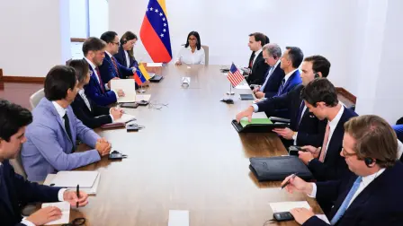 Presidenta Delcy Rodríguez dirige encuentro con delegación de alto nivel proveniente de EU.