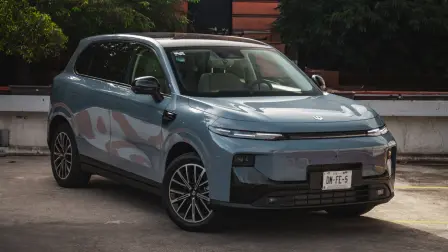 Leapmotor B10
