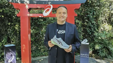 Julien Dionot, country manager de ASICS en México.
