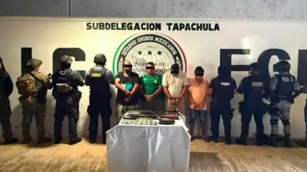 Omar García Harfuch informó sobre la detención de ocho personas durante cinco operativos realizados en Tapachula, Puerto Madero y Huixtla, Chiapas.