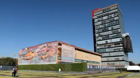 La UNAM tuvo que aplicar una evaluación presencial tras la cancelación de su primer examen de ingreso totalmente en línea, porque detectó irregularidades con el uso de inteligencia artificial.