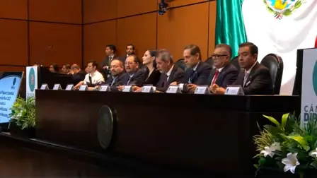 Acto protocolario de entrega del Paquete Económico 2027 en la Cámara de Diputados.