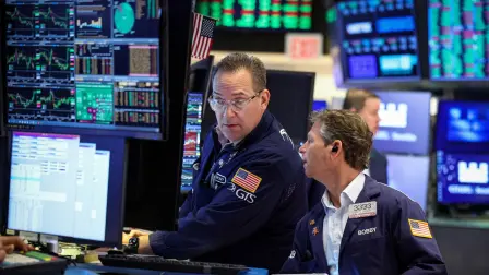Las referencias bajan tras la publicación de un informe de precios al productor en Estados Unidos que apoyó las expectativas de un alza de tasas de interés de la Reserva Federal la próxima semana.

Para más información del tema, visita:https://www.eleconomista.com.mx/mercados/wall-street-cae-datos-inflacion-productor-estados-unidos-20260910-832886.html 

¡Síguenos en nuestras redes sociales para mantenerte informado! 

Twitter: https://twitter.com/eleconomista 
Sitio web: https://www.eleconomista.com.mx/ 
Facebook: https://www.facebook.com/ElEconomista.mx 
Instagram: https://www.instagram.com/eleconomistamx 

#ElEconomista #EETV #Mercados