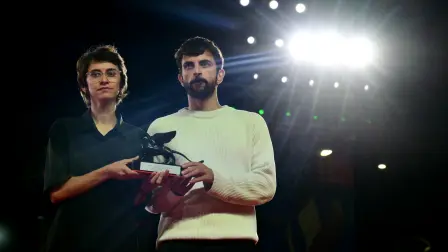 El director Yuval Abraham y la directora Rachel Szor, ganadores del Premio Especial del Jurado por "Naza".