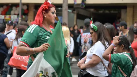 People gather around the perimeter of Zocalo square during festivities marking the 216th anniversary of the Grito de Independencia in Mexico City, on September 15, 2026. (Photo by FRANYELI GARCIA / AFP)