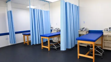 La Universidad José Vasconcelos amplió su infraestructura para la Licenciatura en Fisioterapia con la incorporación de cinco laboratorios especializados.