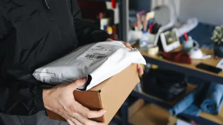 Un consumidor que compra a través de plataformas digitales tiene exactamente los mismos derechos que comprar en una tienda física.