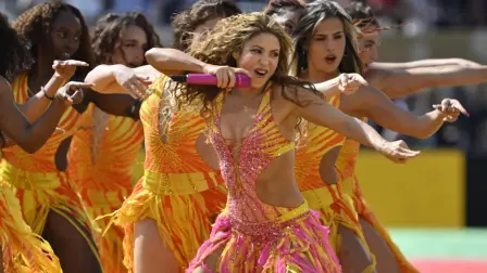 Shakira actúa en la final del Mundial 2026.