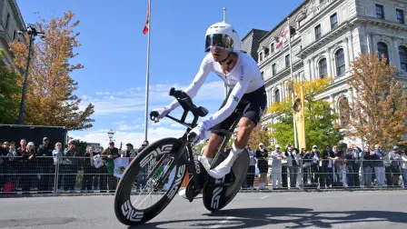 Isaac Del Toro, ciclista mexicano de élite.