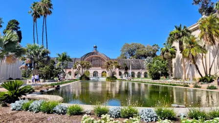 Balboa Park concentra arte, ciencia, jardines y arquitectura histórica en una experiencia que revela el lado cultural de San Diego, California.