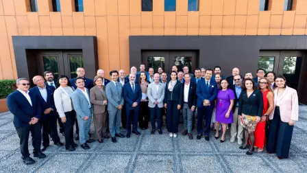 Reunión entre los integrantes del CNET y la titular de Turismo federal, Josefina Rodríguez.