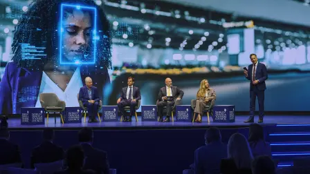 Durante la Cumbre Global del WTTC en Malta, especialistas debatieron cómo la biometría y la identidad digital transformarán los cruces fronterizos.