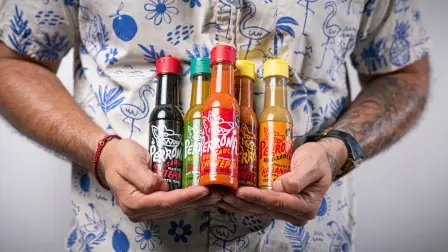 Salsa La Perrona: el negocio del picante