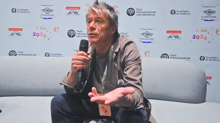 Emmanuel Carrère en la FIL Monterrey.