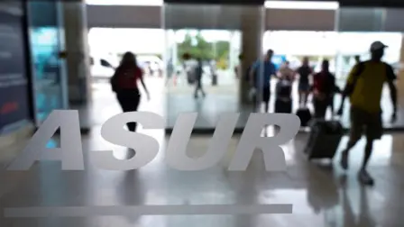 Grupo Aeroportuario del Sureste (Asur).