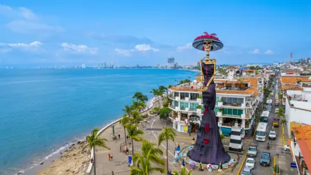 La catrina monumental de 25 metros será protagonista del Festival de las Almas 2026 en Puerto Vallarta, frente al Pacífico.