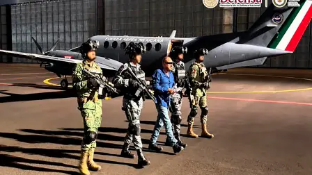 El secretario de Seguridad, Omar García Harfuch, informó que fuerzas especiales de la Defensa y elementos de la Guardia Nacional capturaron en Ojinaga, Chihuahua, a Sergio “N”, alias “El Señor de la A”.
