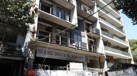 Benito Juárez y Cuauhtémoc serían las alcaldías con mayor demanda, pues hasta septiembre de este año, concentraron tres de cada 10 unidades vendidas en la capital mexicana 

Para más información del tema, visita: https://www.eleconomista.com.mx/econohabitat/apreciacion-dolar-atraeria-mayor-demanda-vivienda-extranjeros-mexico-20241202-736472.html 
Twitter: https://twitter.com/eleconomista 
Sitio web: https://www.eleconomista.com.mx/ 
Facebook: https://www.facebook.com/ElEconomista.mx 

#ElEconomista #CapitalHumano #EETV