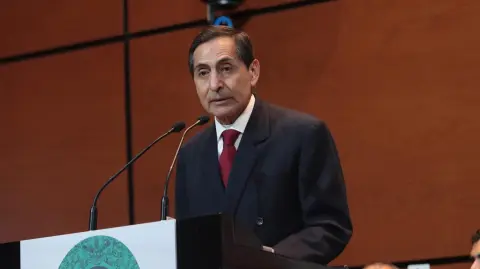 Rogelio Ramírez de la O, secretario de Hacienda.