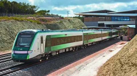 Se plantea una reducción de 50% al presupuesto del Tren Maya. FOTO: MICHAEL BALAM/CUARTOSCURO.COM