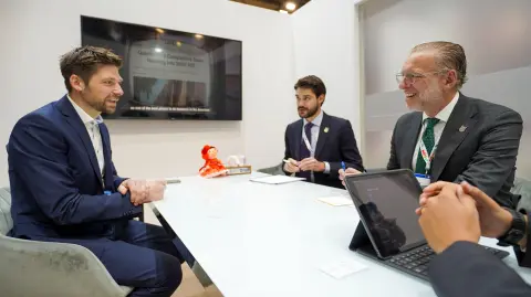 El secretario de Desarrollo Sustentable (Sedesu) de Querétaro, Marco Antonio Del Prete Tercero, destacó que con esta inversión la firma aumentará sus capacidades de producción.