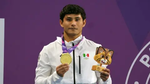 David Vázquez.