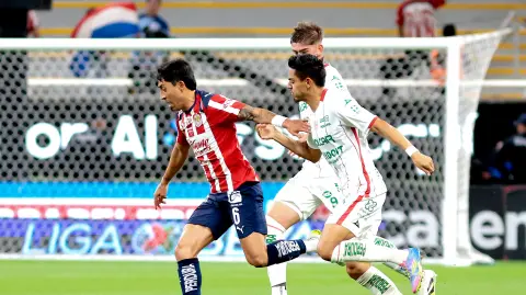 Chivas vs. Necaxa.