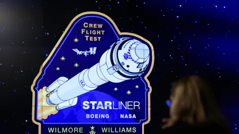 La NASA recortó de seis a cuatro las misiones del Starliner y dejó dos vuelos como opcionales, en medio de retrasos, fallos técnicos y sobrecostos.