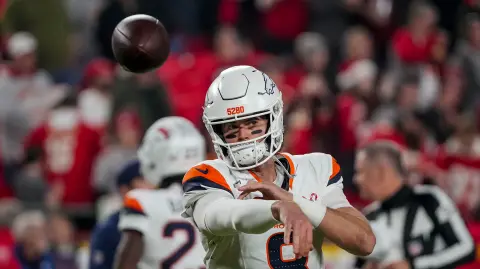 Jarrett Stidham, futbolista.