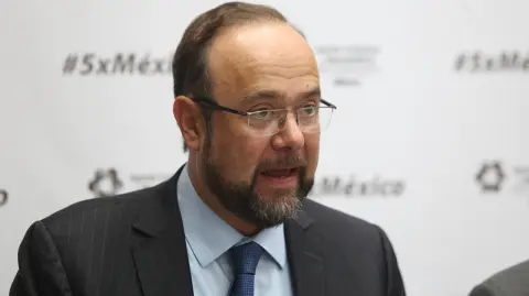 MEXICO. CIUDAD DE MEXICO. 310171. PRESENTACION A MEDIOS DE COMUNICACI�N, LA AGENDA CIUDADANA EN IBEROAMERICA CIENCIA, TECNOLOGIA E INOVACION, CON LA PRESENCIA DE MTRO ARTURO VEL�ZQUEZ DIR. Y REPRESENTANTE EN MEXICO OEI, DR. MIGUEL GUAJARDO MENDOZA DIR. AN�LISIS ESTAD�STICO CONAyCIT, MTRO JAIME VALLS SECRETARIO GENERAL EJECUTIVO ANUIES, MTRO. SALVADOR JARA SUBSECRETARIO DE EDUCACION SUPERIOR SEP, DR. JOSE FRANCO COORDINADOR GENERAL FCCyT, MTRA. SUSANA SOSA SECRETAR�A GENERAL UNADM Y EL MTRO MANUEL QUINTERO DIR. GENERAL TecNM. ERIC LUGO