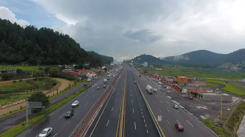 CARRETERA MEXICO TOLUCA