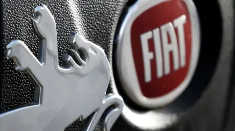 Con la fusión entre FIAT Chrysler y Peaugeot- Citroen se aspira a consolidar el cuarto mayor grupo automotriz del mundo. Foto: Reuters