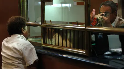 PR�STAMOS POR UNAS 83 MILLONES D�LARES