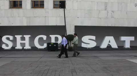 MEXICO.CIUDAD DE MÉXICO. 04 ABR2019. EL SAT INVITO A REALIZAR LA DECLARACION ANUAL 2018 ESTE MES DE ABRIL EL EVENTO ESTUVO ENCABEZADO POR LA JEFA DEL SAT, MARGARITA RIOS FARJAT ACONPAÑADA POR KATIA ARROYO ARRIOLA,  TITULAR DE LA ADMINISTRACIÓN GENERAL DE SERVICIO AL CONTRIBUYENTE; HECTOR VAZQIEZ LUNA, DE LA ADMINISTRACION GENERAL DE RECAUDACION Y JUAN PABLO DE BOTTON FALCON, DE LA ADMINISTRACION GENERAL DE PLANEACION.FOTO: ROSARIO SERVIN