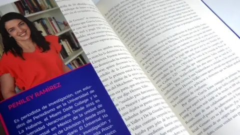 “Había una estrategia de negocio detrás de la guerra contra el narcotráfico. No era simplemente el hecho de legitimarse políticamente sino de hacer dinero y hacer negocios, establecer redes internacionales de dinero de compra de propiedades”, asegura en entrevista la periodista Peniley Ramírez. Foto: Cortesía Penguin Random House México