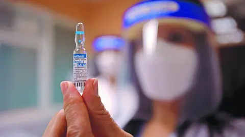 Sputnik V ha sido aprobada en alrededor de 30 países