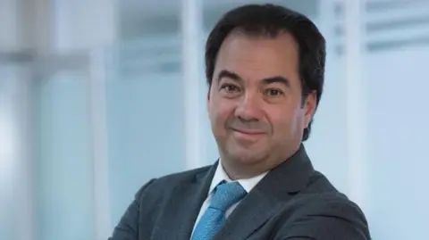 Raymundo Fernández Pendones es director general adjunto en Megacable Holdings. Foto: Cortesía Megacable.