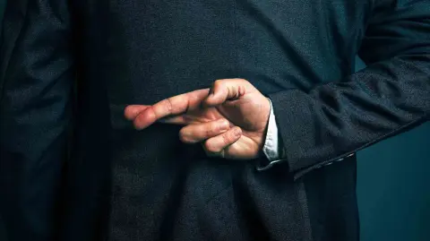 Zety identificó 27 excusas comunes que usan las personas para ausentarse del trabajo. Foto: Shutterstock