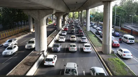 22AGOSTO2016- ASPECTOS DE TRANSITO VEHICULAR EN AVENIDAS DE LA CIUDAD DE MEXICO. FOTO GABRIELA ESQUIVEL