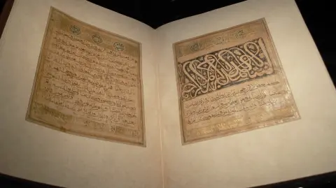 Bienal de caligrafía de Sharjah. Foto EE: Ricardo Quiroga