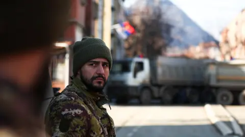 Tensions continue as roads in northern Kosovo still blocked