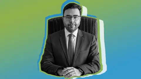 Gabriel Contreras Saldívar, expresidente del IFT. Ilustración EE: Nayelly Tenorio