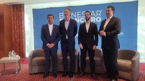Directivos de Vanguard, Invested, Aon y Amedirh presentan informe Bienestar Financiero 2023 México en Acción.