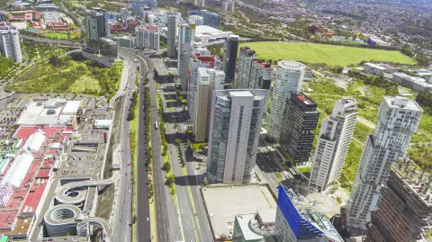 Santa Fe tiene 1.4 millones de metros cuadrados clase A, casi del tamaño de Bogotá.