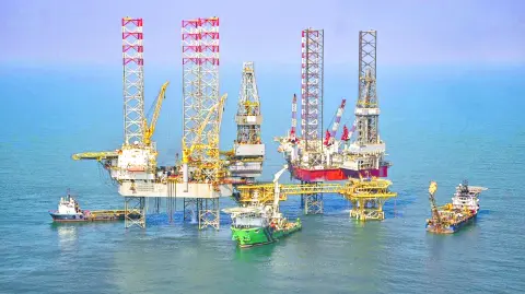 La Estrategia Nacional del Sector de Hidrocarburos y Gas Natural plantea la desaparición de subsidiarias y la reducción de las más de 40 filiales que tiene Pemex. Foto EE: Archivo